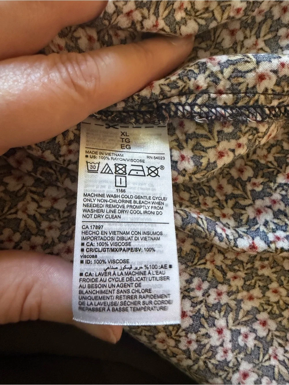 Old Navy Floral V-Neck Peasant Blouse